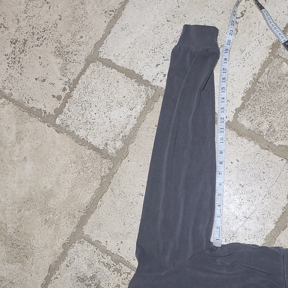 Talentless Boxing Hoodie Size XL Women's - Picture 6 of 9